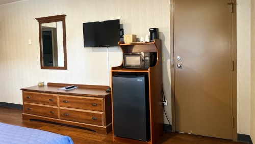 Deluxe Single Bed Photo 5